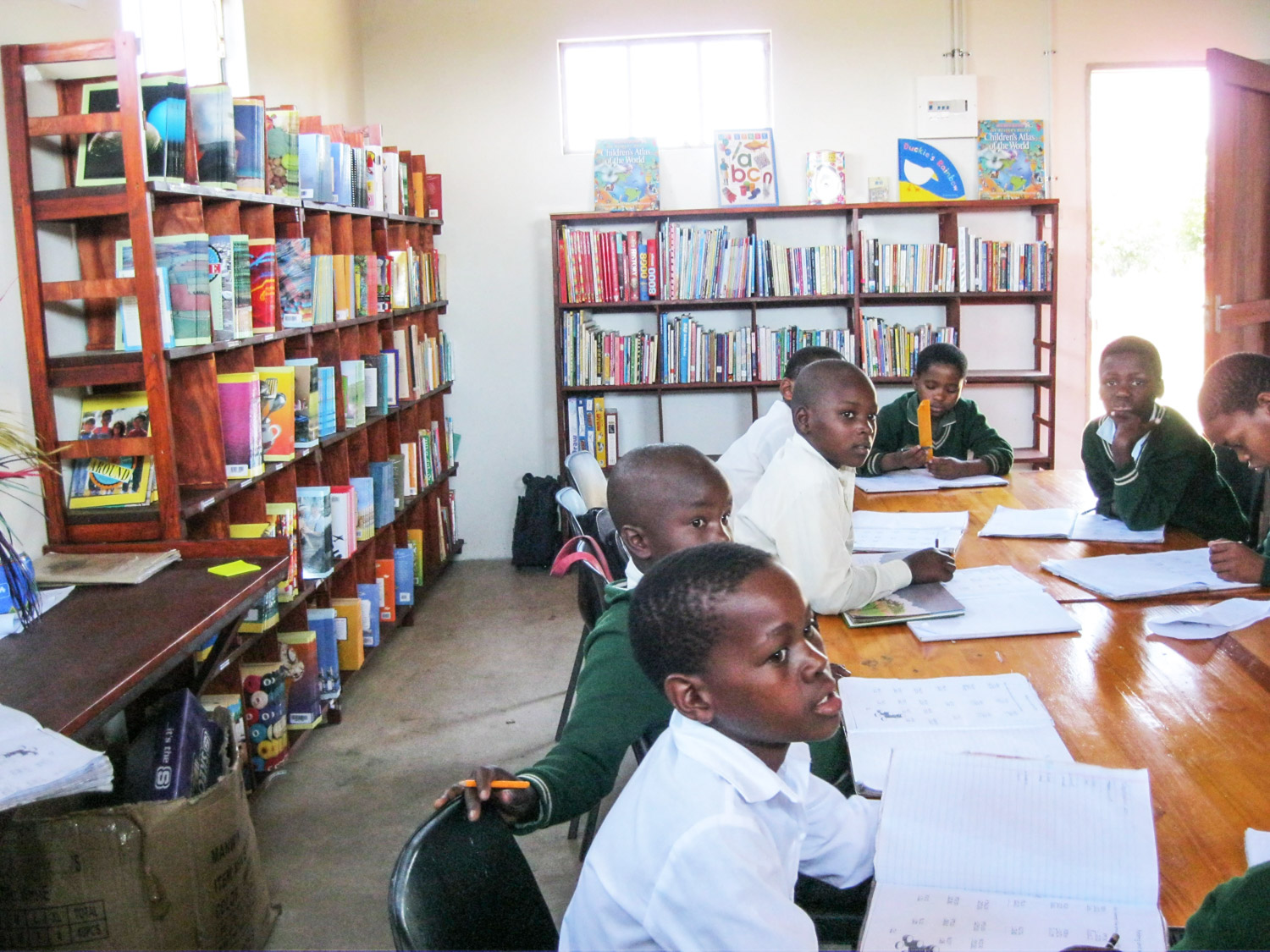 Bibliotek/garasje - Umlalazi